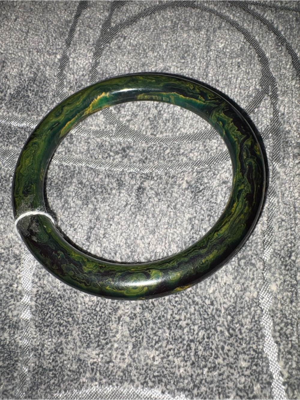Green Marbled Resin Bangle Bracelet - Picture 3 of 11